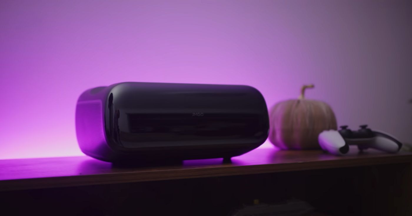 Vidéoprojecteur JMGO O2S en home cinéma