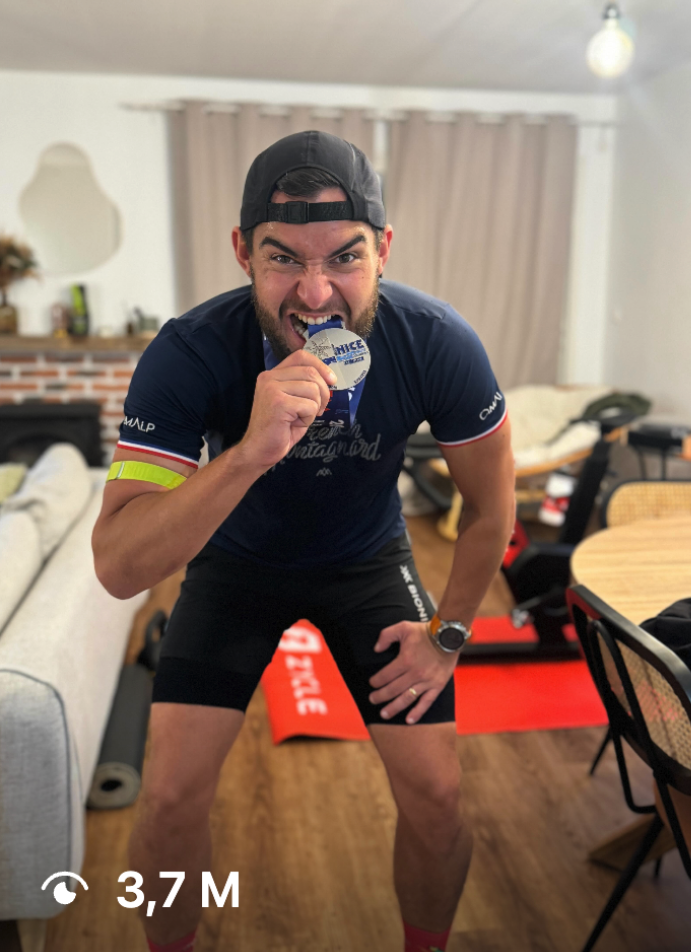 Séance d'entraînement sur le home trainer connecté Zycle